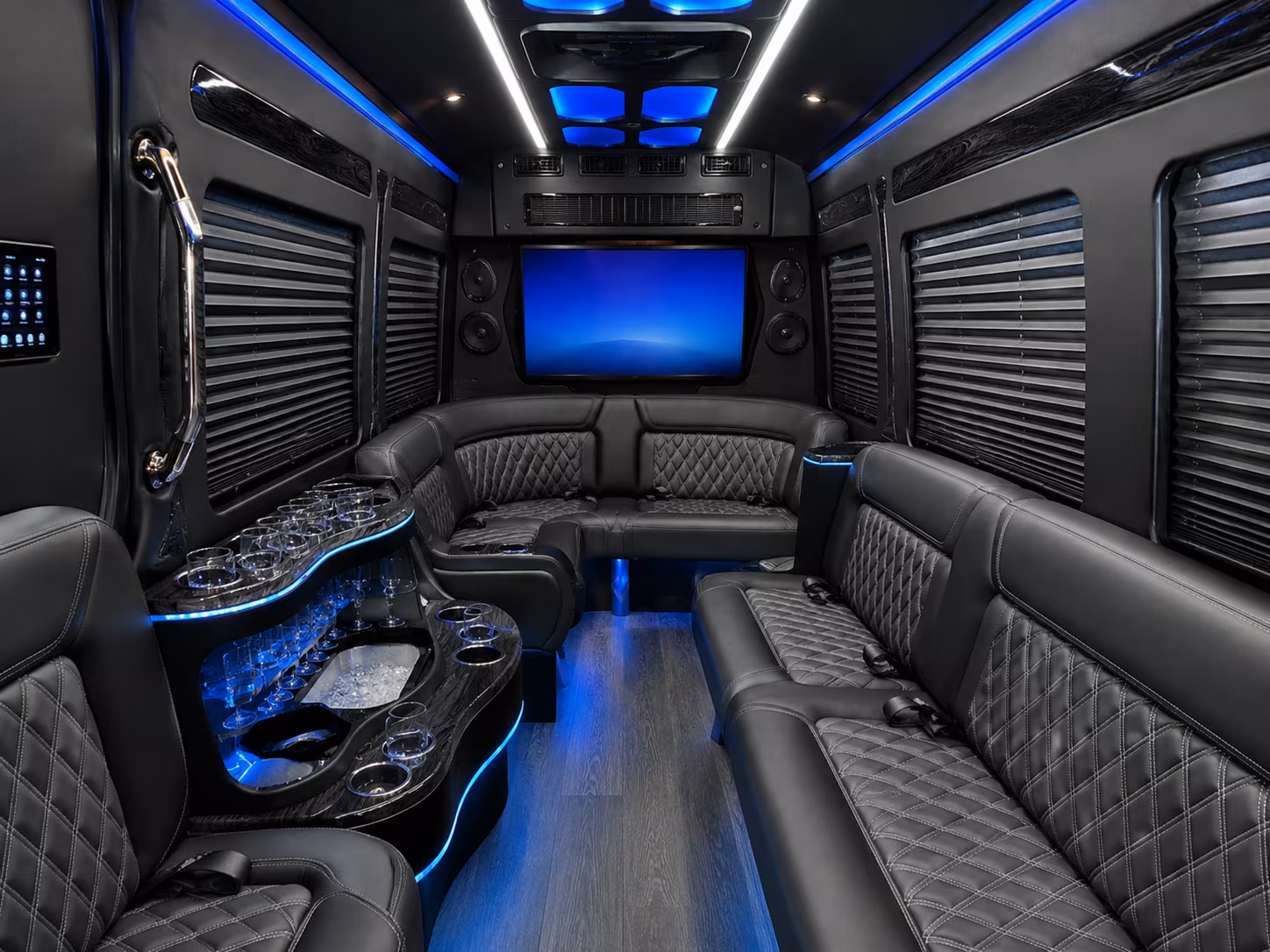 fort lauderdale boat show corporate shuttles and client entertainment transportation