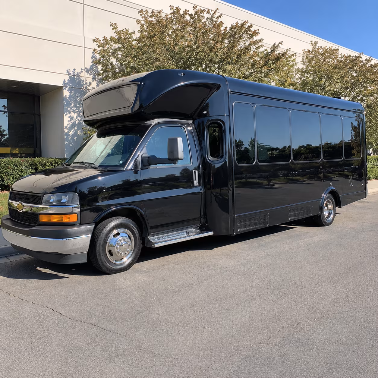 party buses for fort lauderdale prom night at beachfront and waterfront venues